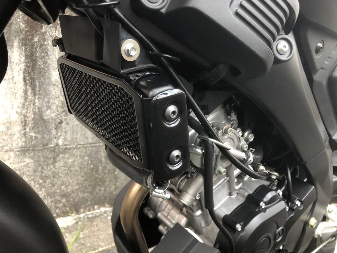ヤマハ純正　XSR125・155用　ラジエターカバー