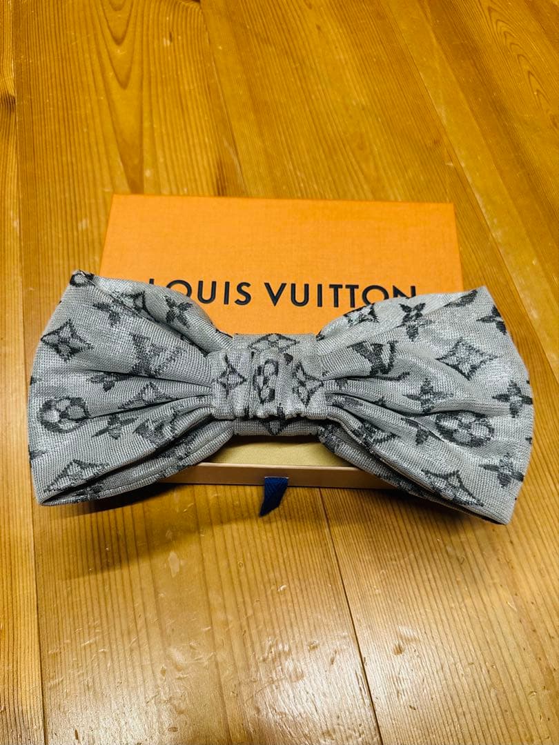 LOUIS VUITTON グレー モノグラム ヘアバンド 美品