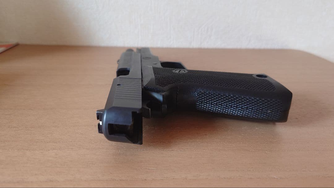 タナカワークス　SIG　P220 陸上自衛隊 9mm拳銃　ガスブローバック