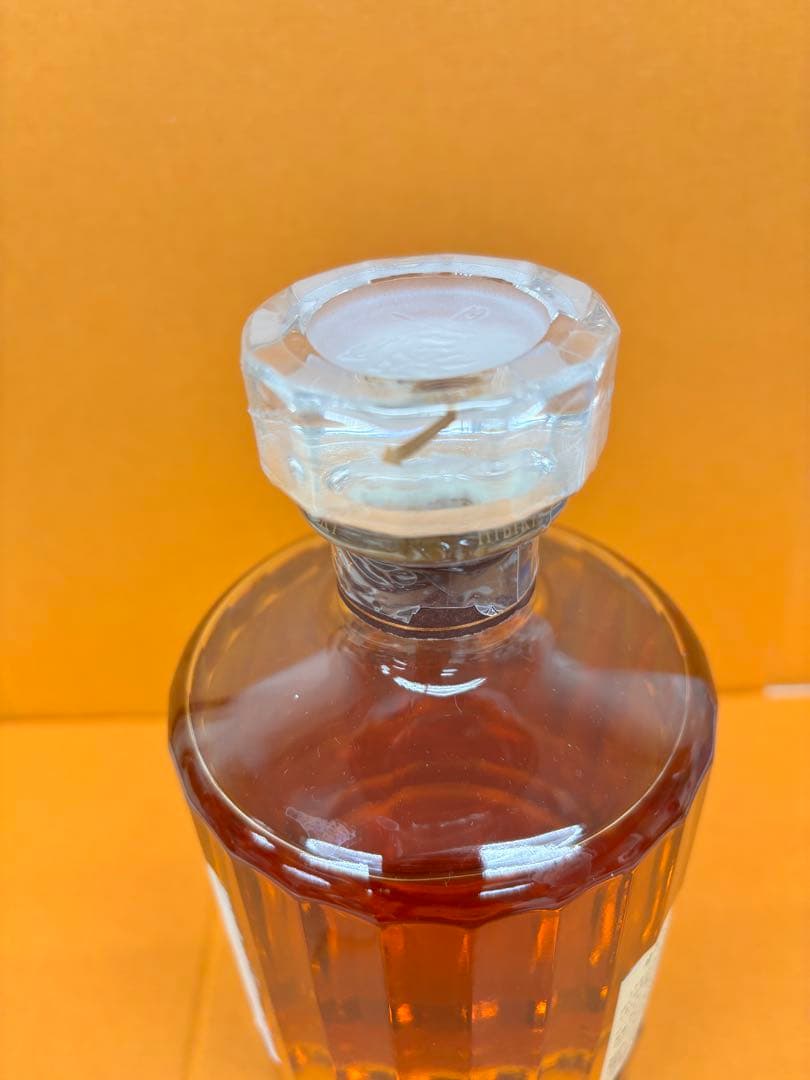 未開栓 サントリ一 響17年 古酒700ml 43% 箱なし