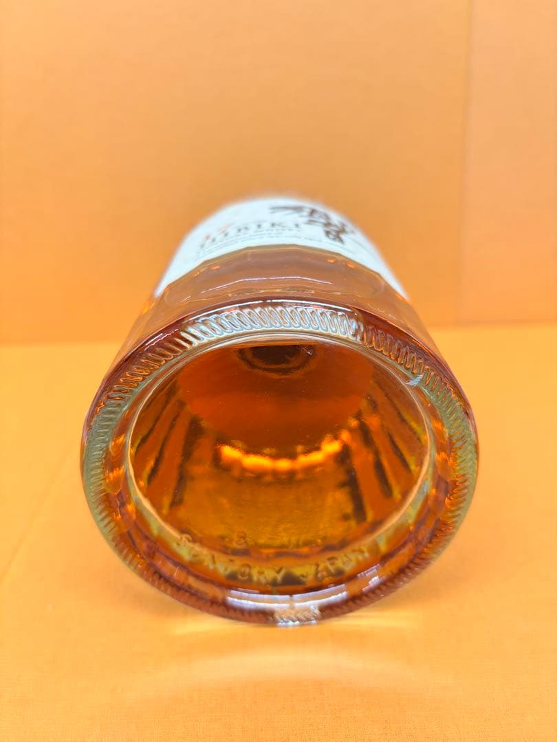 未開栓 サントリ一 響17年 古酒700ml 43% 箱なし