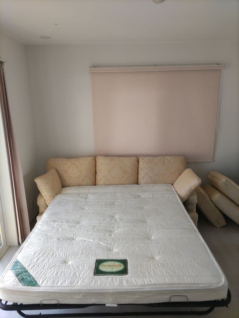 極美品トーマスビルソファベッド 3人掛け マットレス付