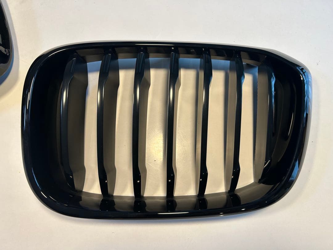  キドニーグリル ブラック