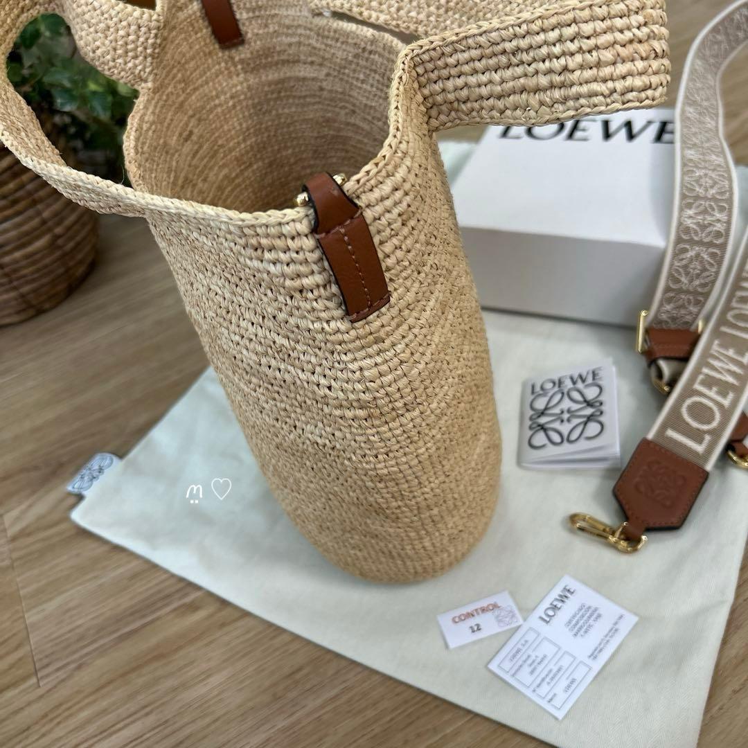 LOEWEロエベ　スリットバッグミニ　カゴバッグ斜めがけ　ショルダーストラップ付