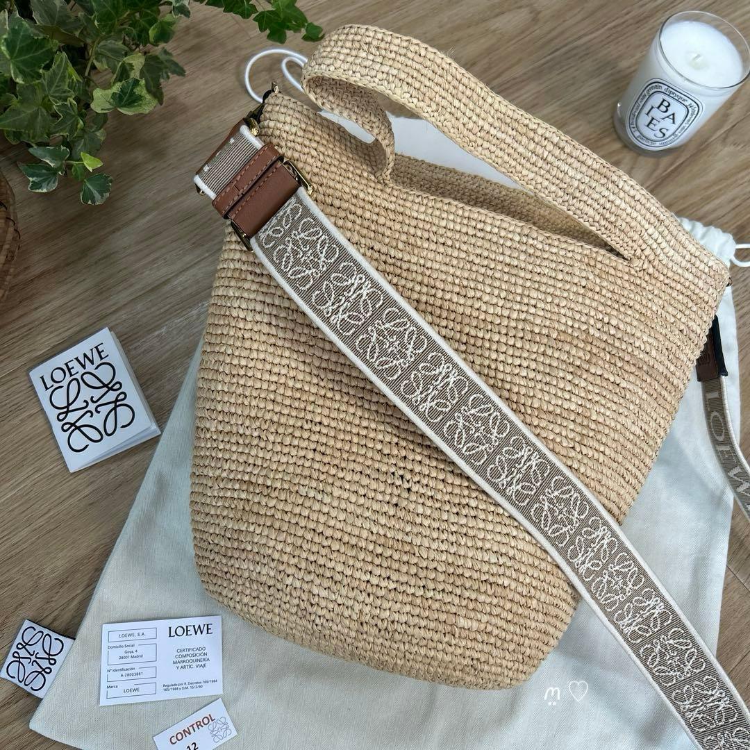 LOEWEロエベ　スリットバッグミニ　カゴバッグ斜めがけ　ショルダーストラップ付