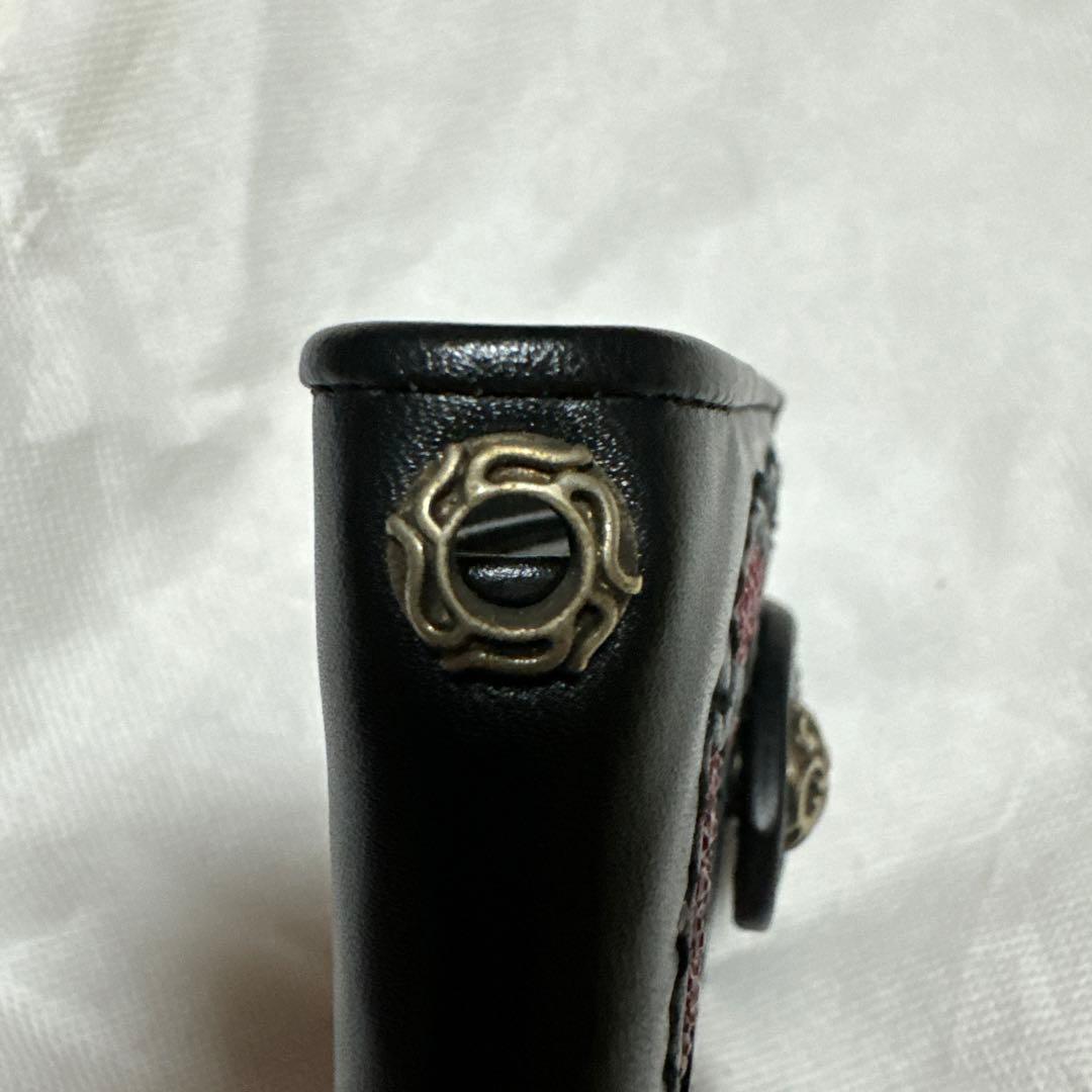 二つ折ウォレット/レザー/スティングリイ/コンチョ/小銭入/新品50%OFF