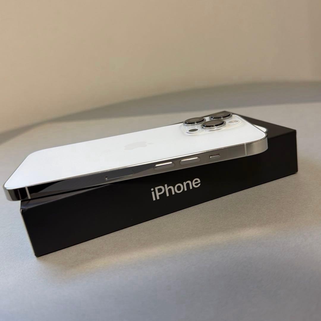 iPhone 13 Pro Silver 256GB SIMフリー アップル