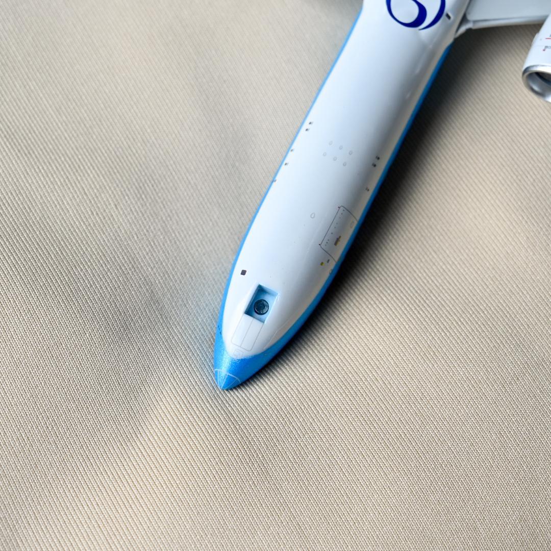 ★猫好きマー君様★大韓航空 B777-300ER 新塗装 ギア着脱可 1/400