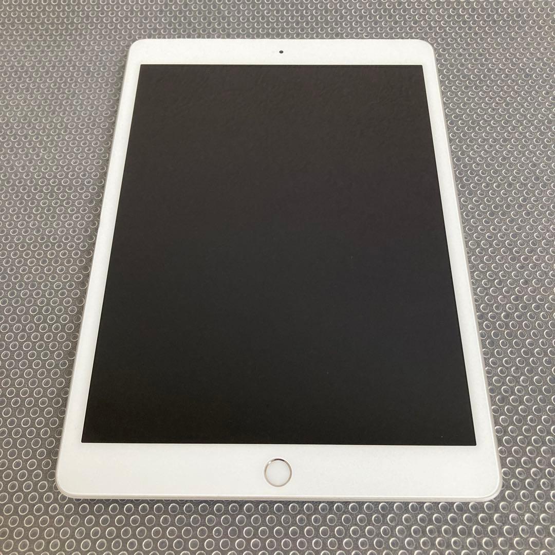 3738【早い者勝ち】電池良好☆iPad8 第8世代 32GB SIMフリー☆