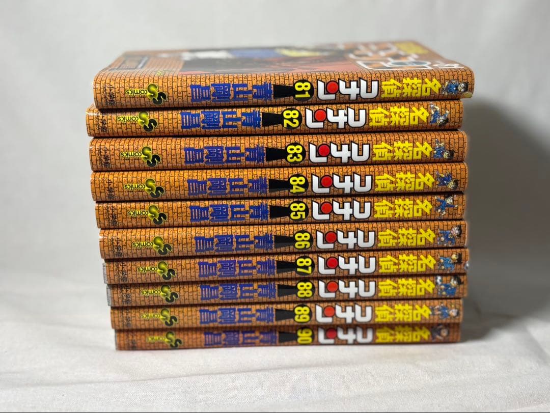 名探偵コナン全巻 （1〜105）セット+映画カラー漫画付き（69・70・72欠）