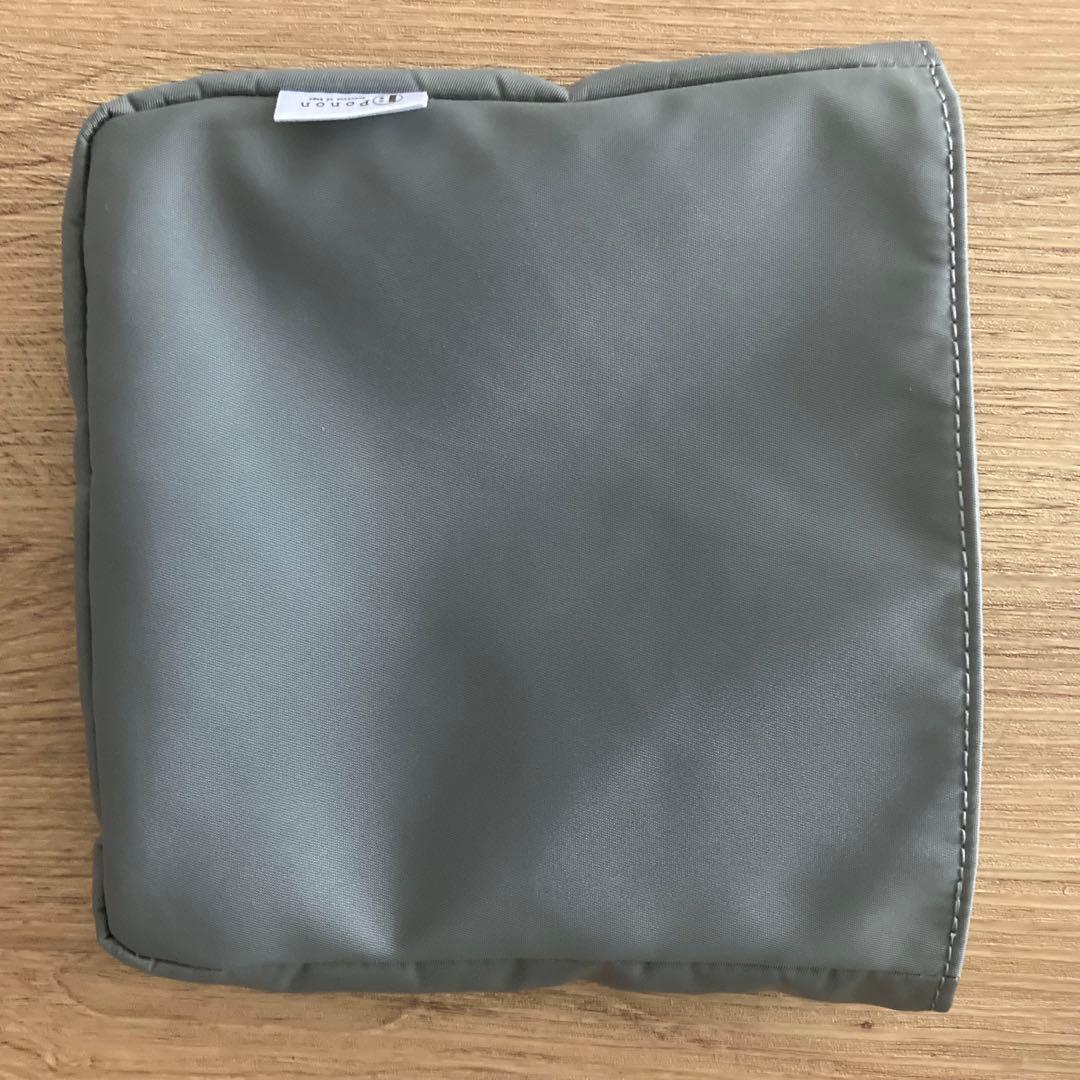 ANTEPRIMA スタンダードZ カーキシルバー