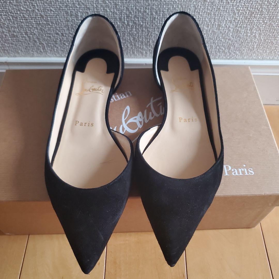 Christian Louboutin ブラックパンプス