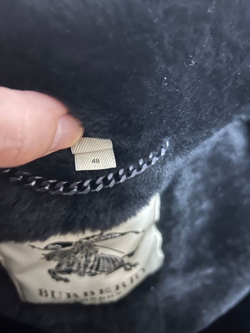 BURBERRYバーバリー　ダークグレー ムートンダッフルコート イタリア製