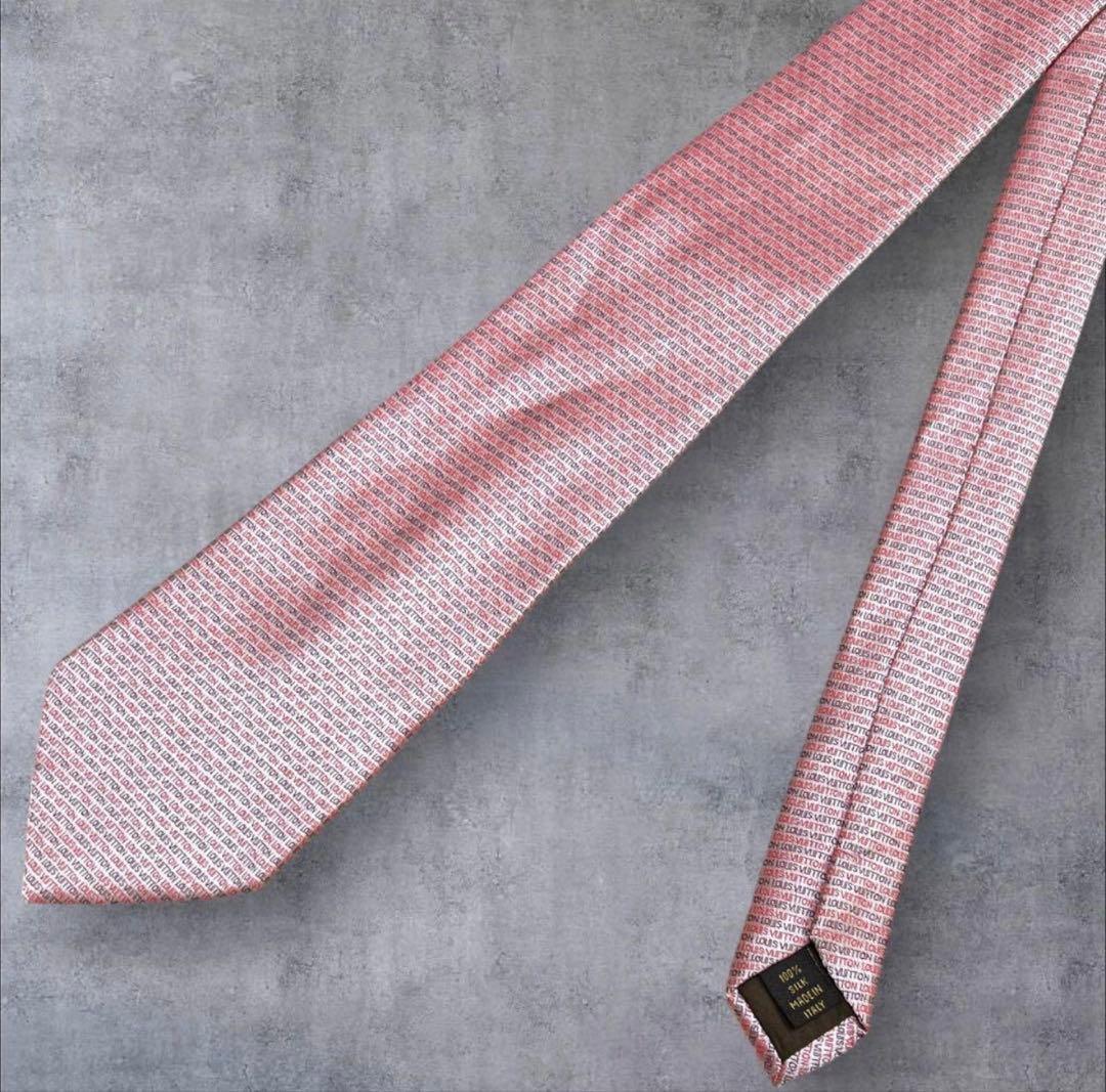 Louis Vuittonネクタイ 銀座ルイヴィトンウィンターピンク 9cm箱付