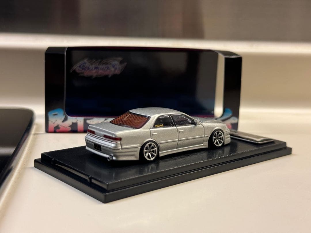 1/64 改トヨタJZX100 マーク2 VERTEX風 Rays T7R関村