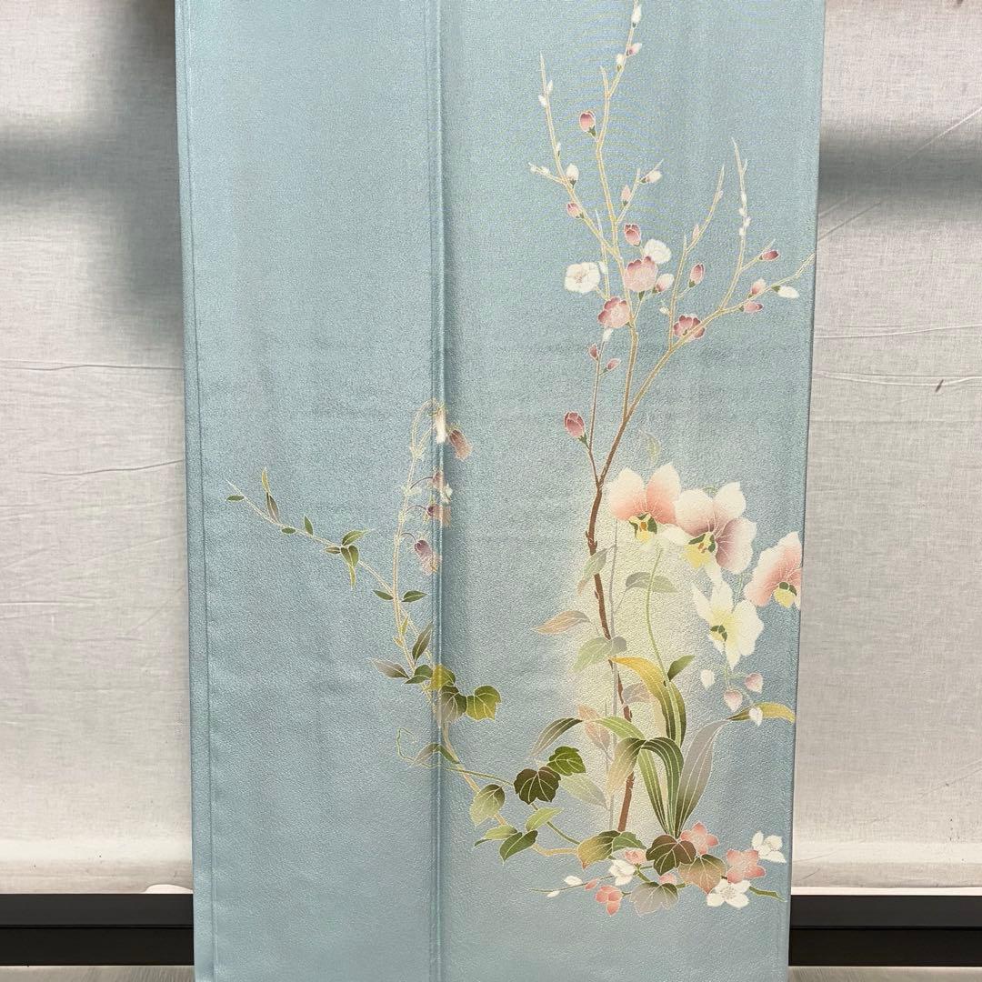 D227訪問着　手描き友禅　水色　花模様　正絹着物　袷　しつけ糸付き未使用極美品