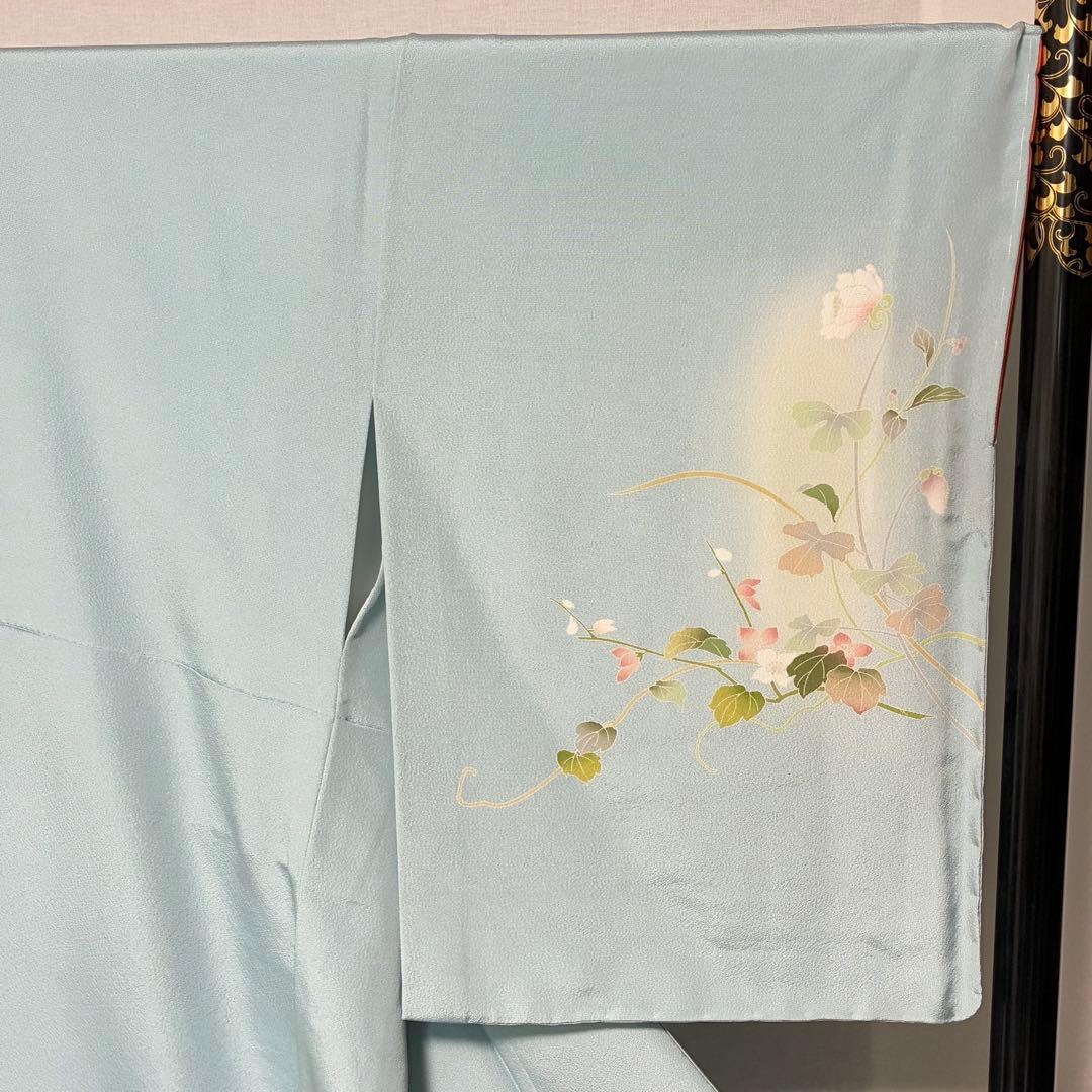 D227訪問着　手描き友禅　水色　花模様　正絹着物　袷　しつけ糸付き未使用極美品
