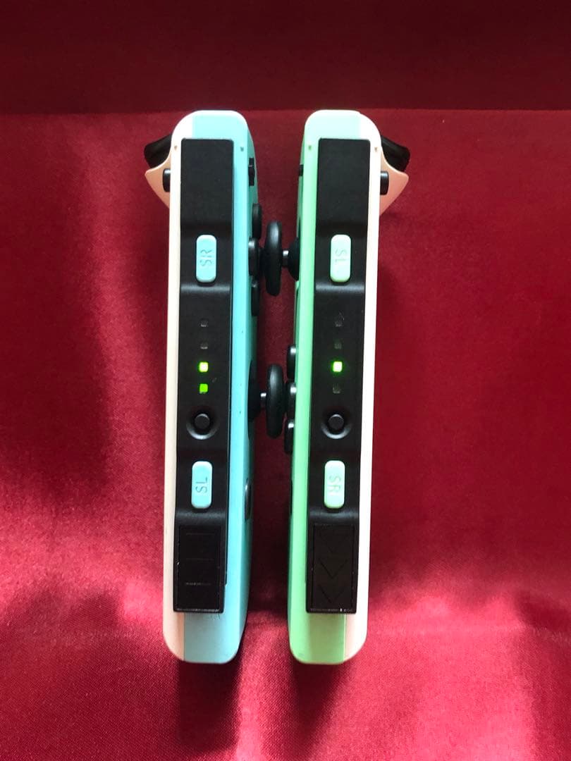 [安心保証]美品　純正ジョイコン　あつまれどうぶつの森カラー　左右　箱、スト付き