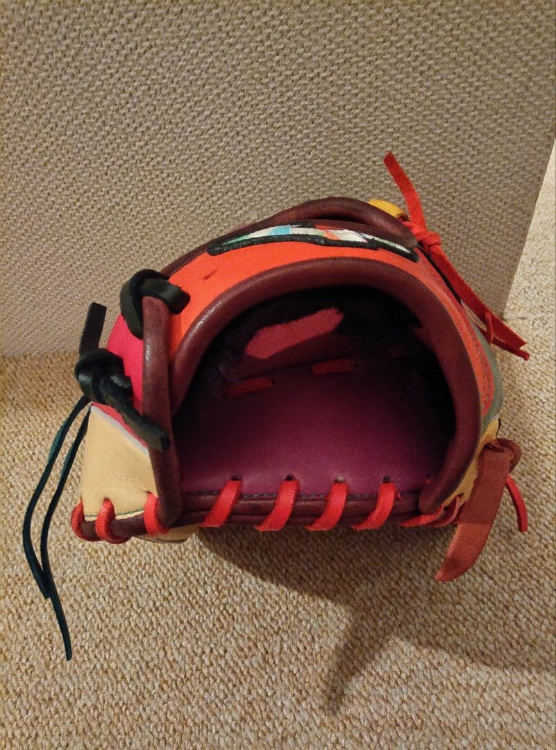 よー　様　ミズノTSUNAGI（端材） 軟式グローブ