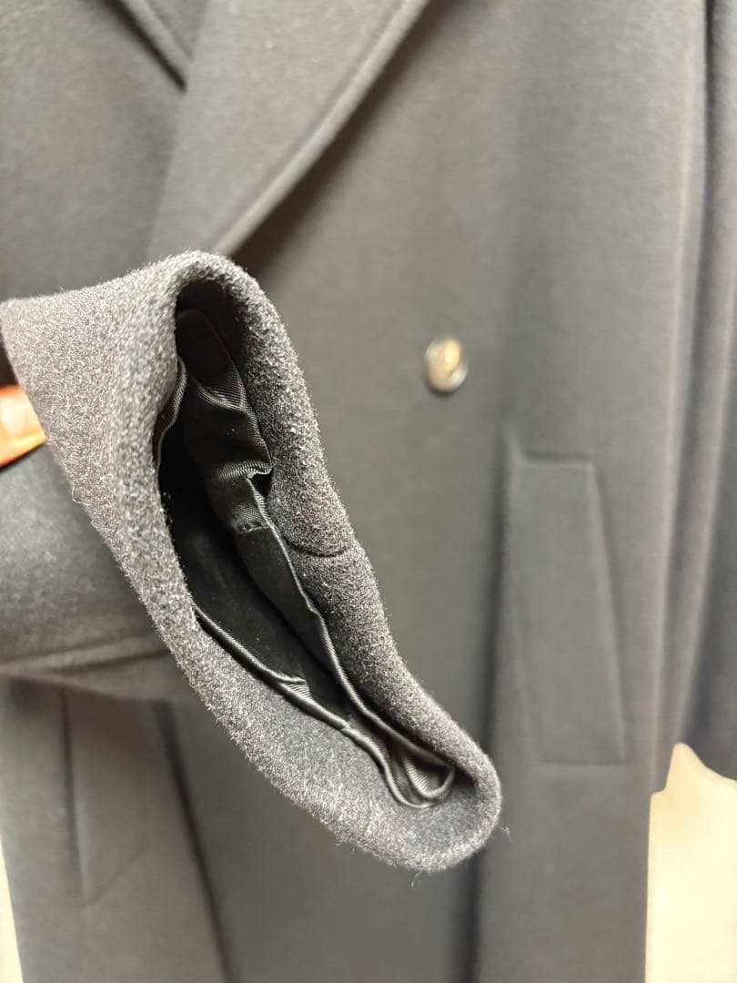 【新品】HEVOコート BRINDISI ベルテッドコート（ブラック）44