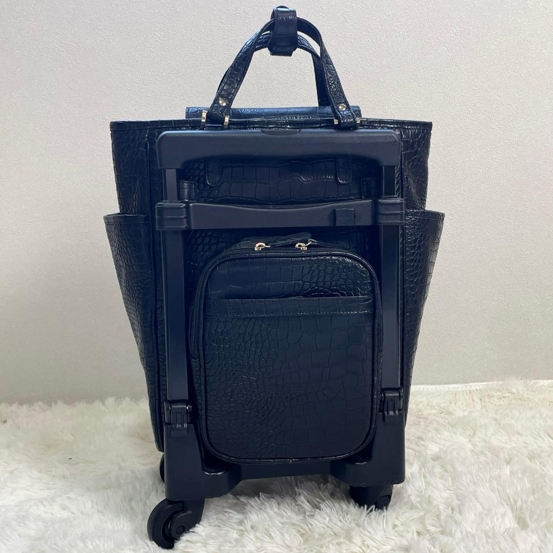 極美品　近沢レース　コラボ　スワニー　2way キャリーバッグ　クロコ型押し　黒