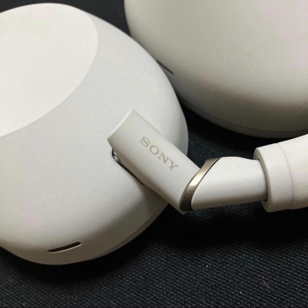 SONY WH-1000XM6　プラチナシルバー