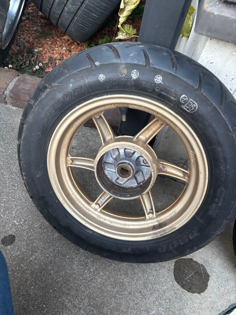 ホンダ AF35 ライブディオZX 純正前後ホイール タイヤ付き 金ホイール