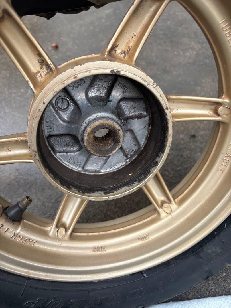 ホンダ AF35 ライブディオZX 純正前後ホイール タイヤ付き 金ホイール