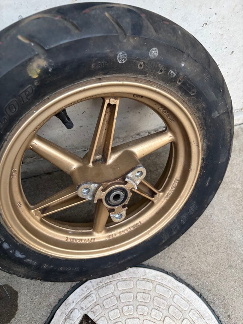 ホンダ AF35 ライブディオZX 純正前後ホイール タイヤ付き 金ホイール