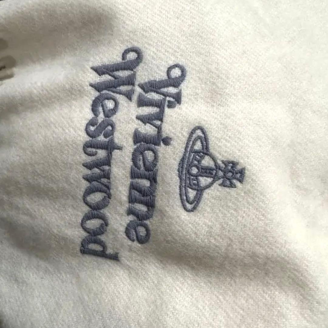 Vivienne Westwood クリーム色 マフラー【最終値下げ】