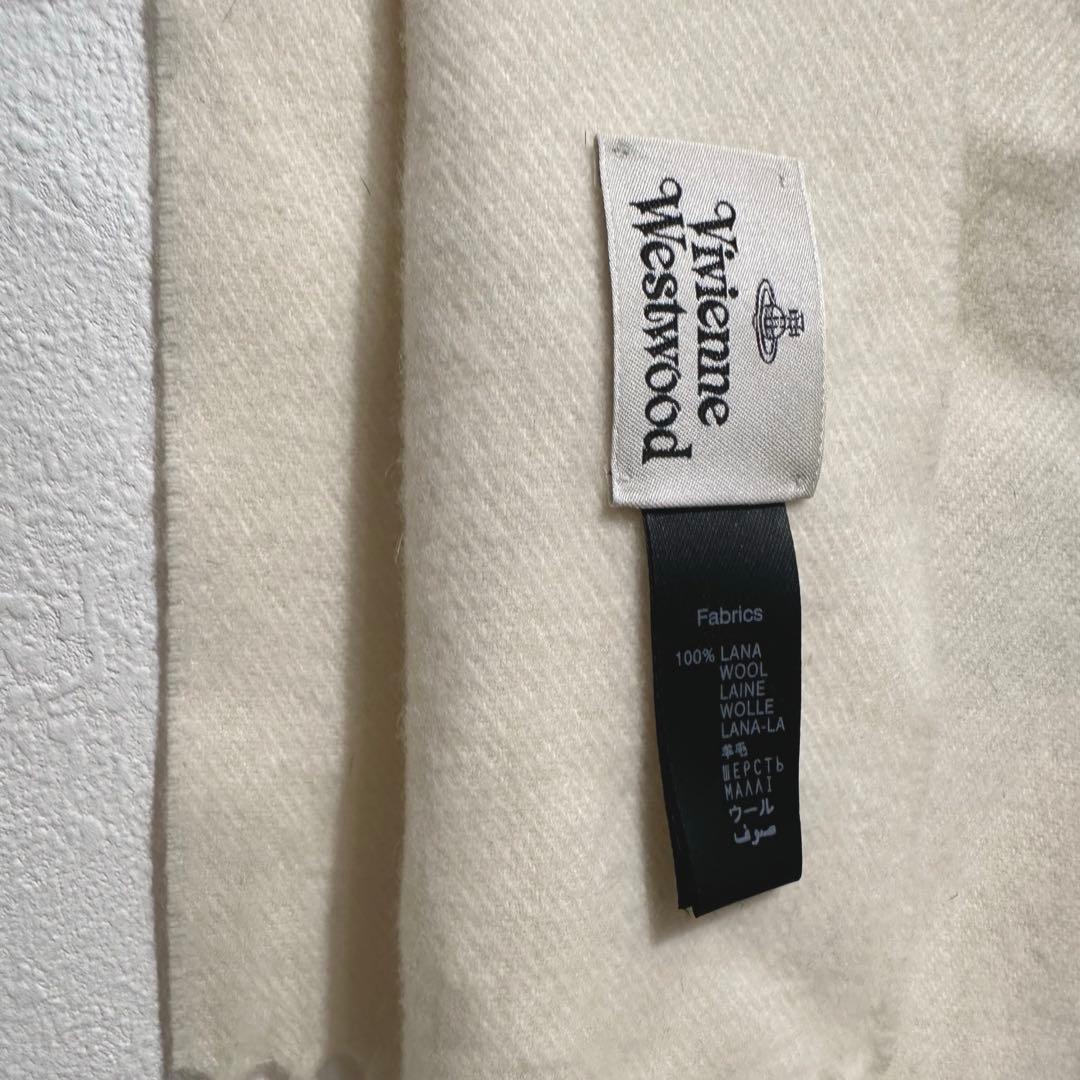 Vivienne Westwood クリーム色 マフラー【最終値下げ】