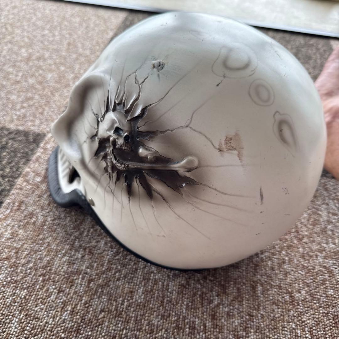 とち‼️ スカルデザイン ヘルメット