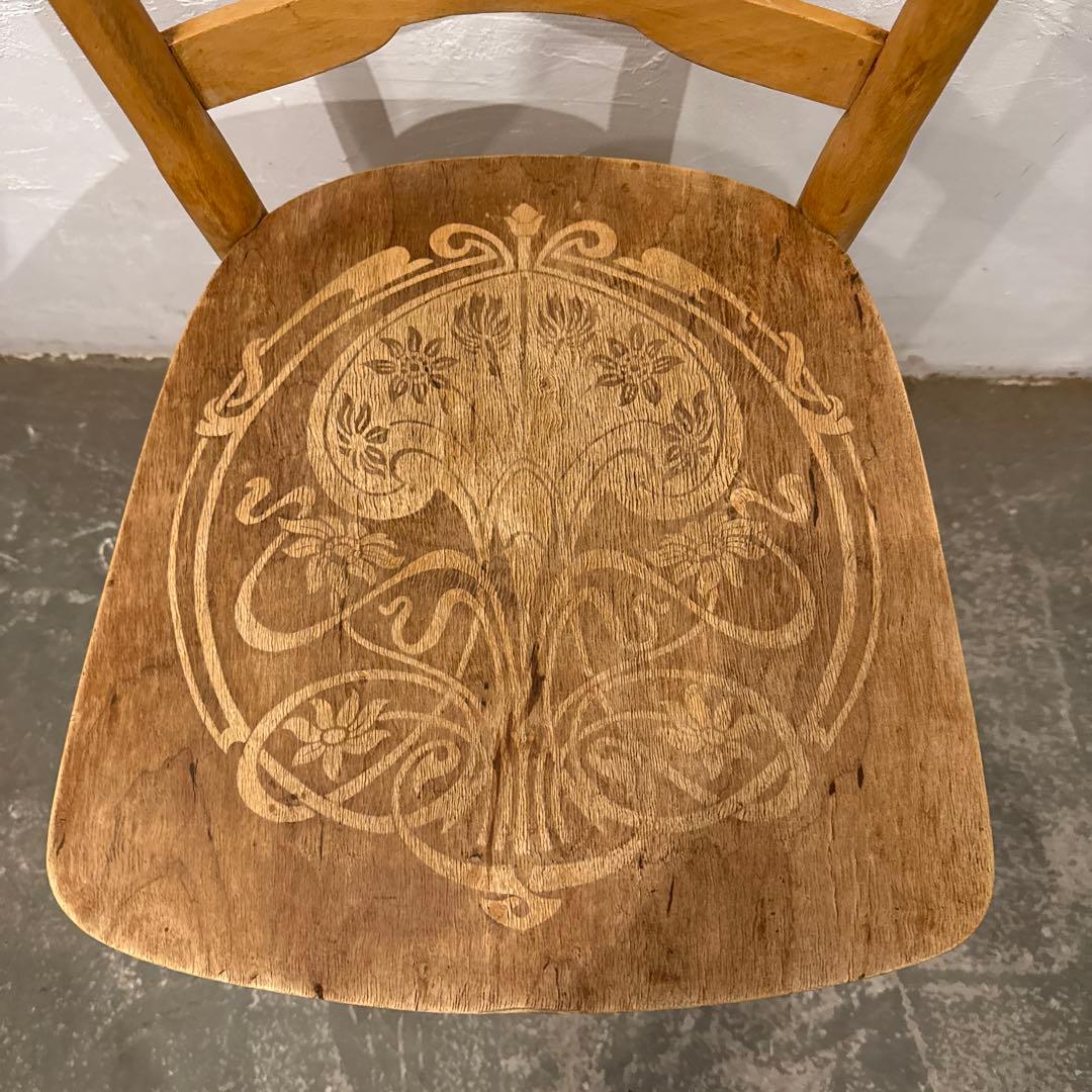 ヴィンテージ　ダイニングチェア　カフェチェア　剥離　座面装飾　3