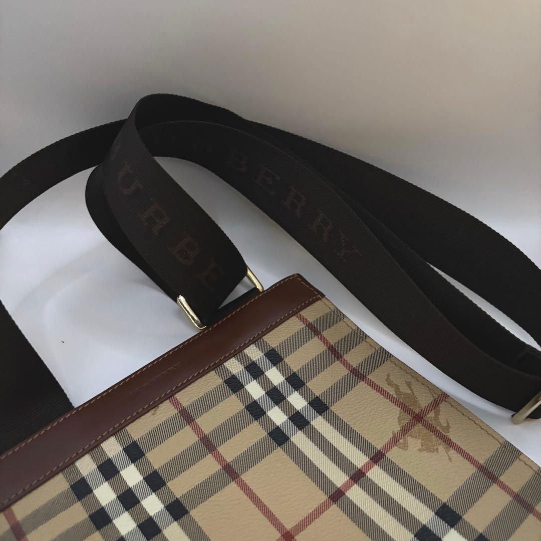 Burberry ショルダーバッグ　ノバチェック　バーバリー　Pre-Owned