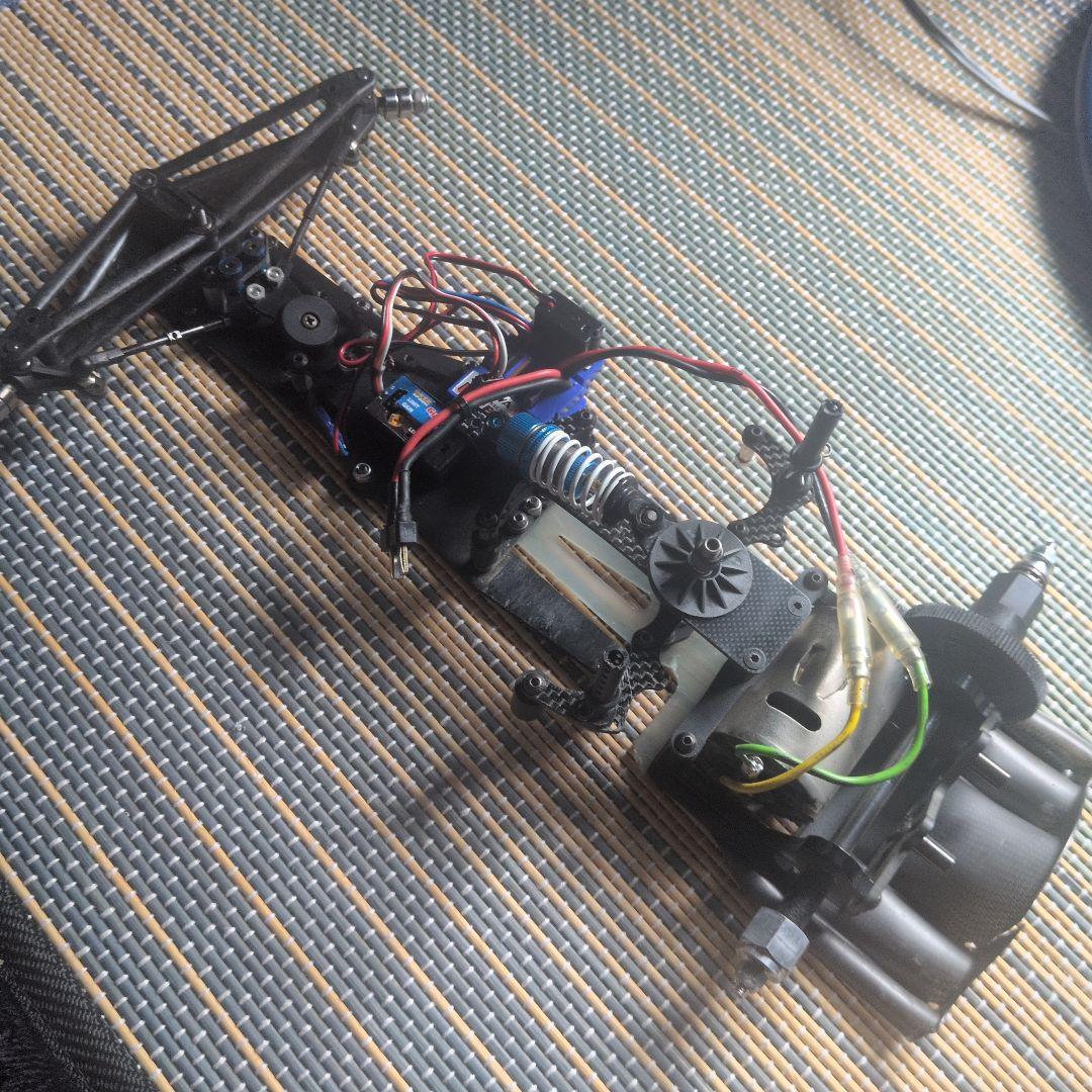 F103風パーツ組みシャーシ アンプジャイロモーター付き