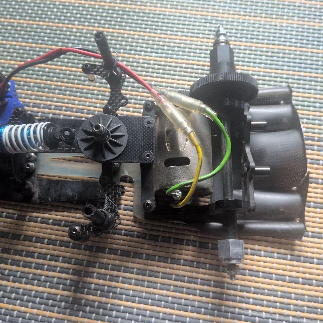 F103風パーツ組みシャーシ アンプジャイロモーター付き