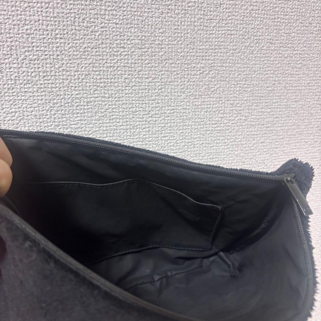 CHANEL 斜めがけノベルティー