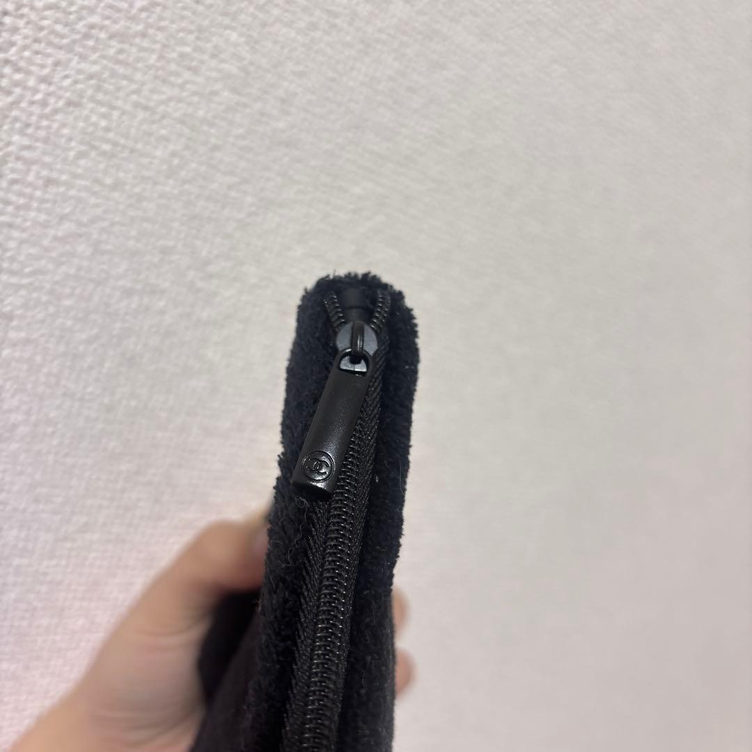 CHANEL 斜めがけノベルティー