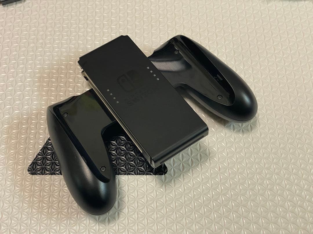 Nintendo Switch 本体 箱説 完品128GB SDオマケ多数