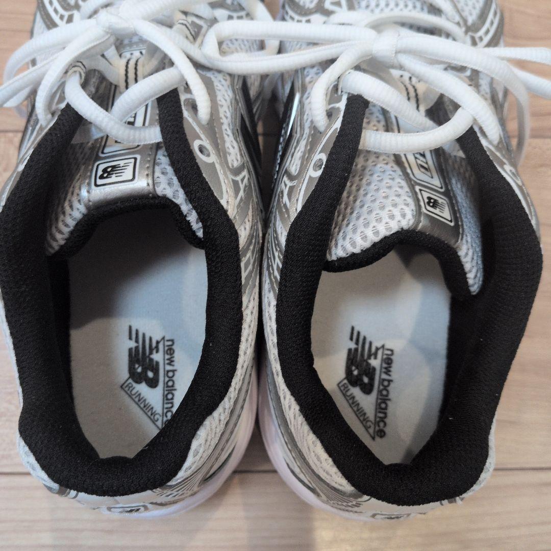 新春価格　New Balance 740 スニーカー シルバー/ホワイト