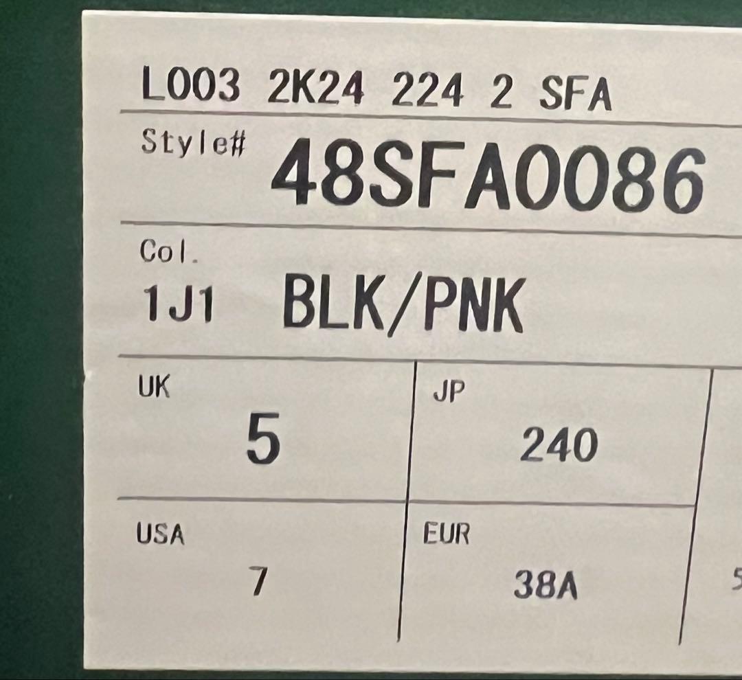 emmi LACOSTE L003 2K24 ブラック　ピンク24cm