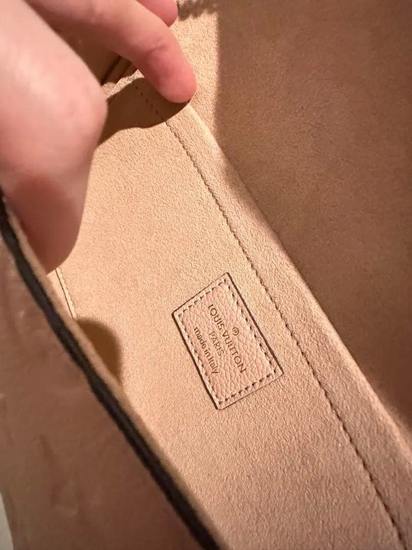 音ちゅんさまルイヴィトン ポシェットフェリシー ローズプードル