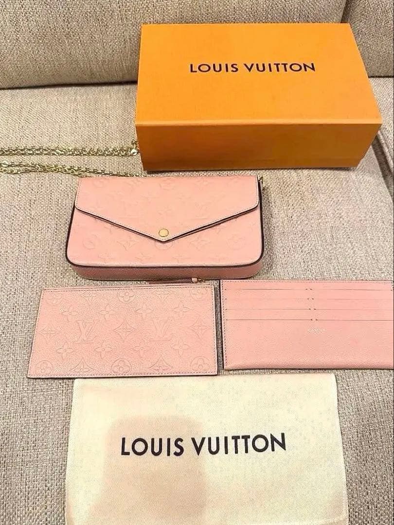 音ちゅんさまルイヴィトン ポシェットフェリシー ローズプードル