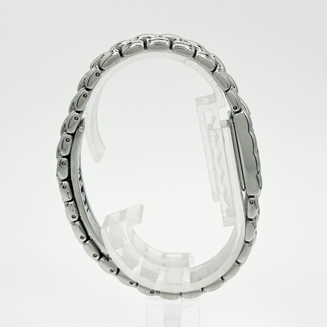 FENDI フェンディ 660L クォーツ バングル ブレスレット 腕時計