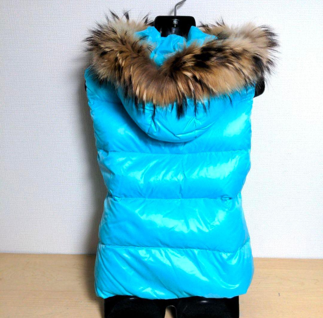 cw1 DUVETICA ダウンベスト 水色 ラクーンファー サイズ40