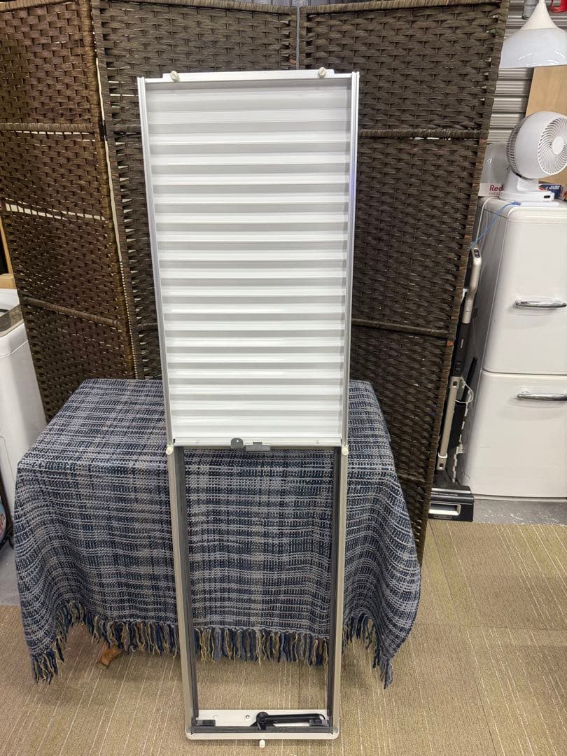 【超美品】コロナ　冷暖房兼用　窓用エアコン　ウインドエアコン　CWH-A1822