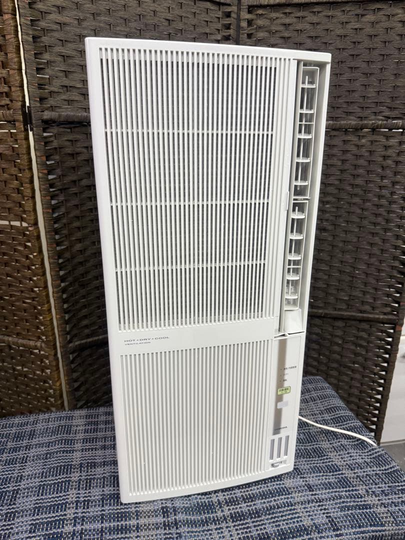 【超美品】コロナ　冷暖房兼用　窓用エアコン　ウインドエアコン　CWH-A1822