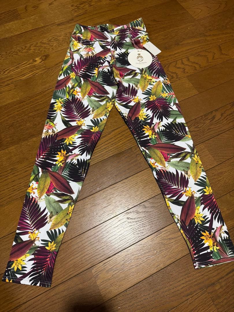 LindaWorks トロピカル柄 ヨガパンツ　M 新品未使用