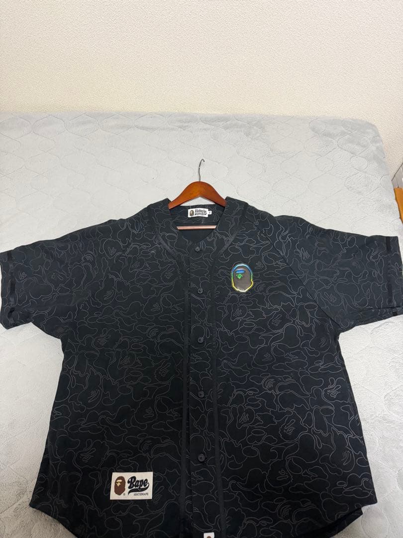 A BATHING APE（アベイシングエイプ ) BASEBALL SHIRT