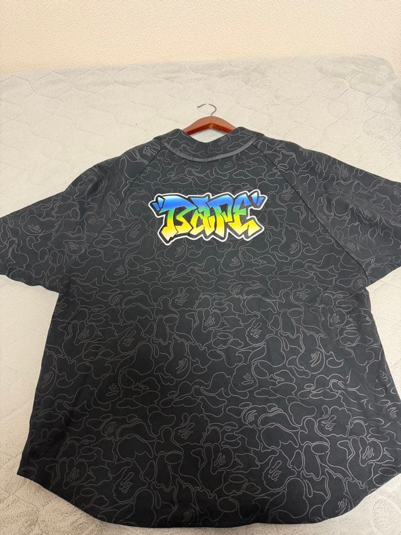 A BATHING APE（アベイシングエイプ ) BASEBALL SHIRT